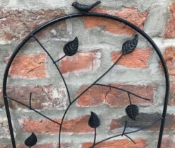 Set Of 2 X Bird And Leaf Design Black Metal Garden Trellis