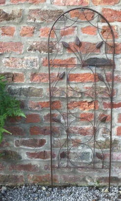 Elegant Garden Trellis Rust Effect 120cm -Garden Planting Supplies Store elegant garden trellis 3