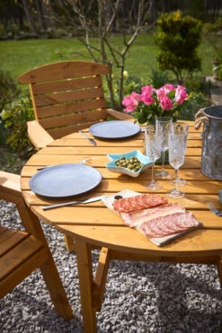 Hetton Garden Dining Table Set With 4 Chairs