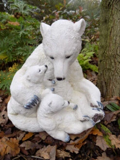 Polar Bear Mum With Baby - Garden Ornament